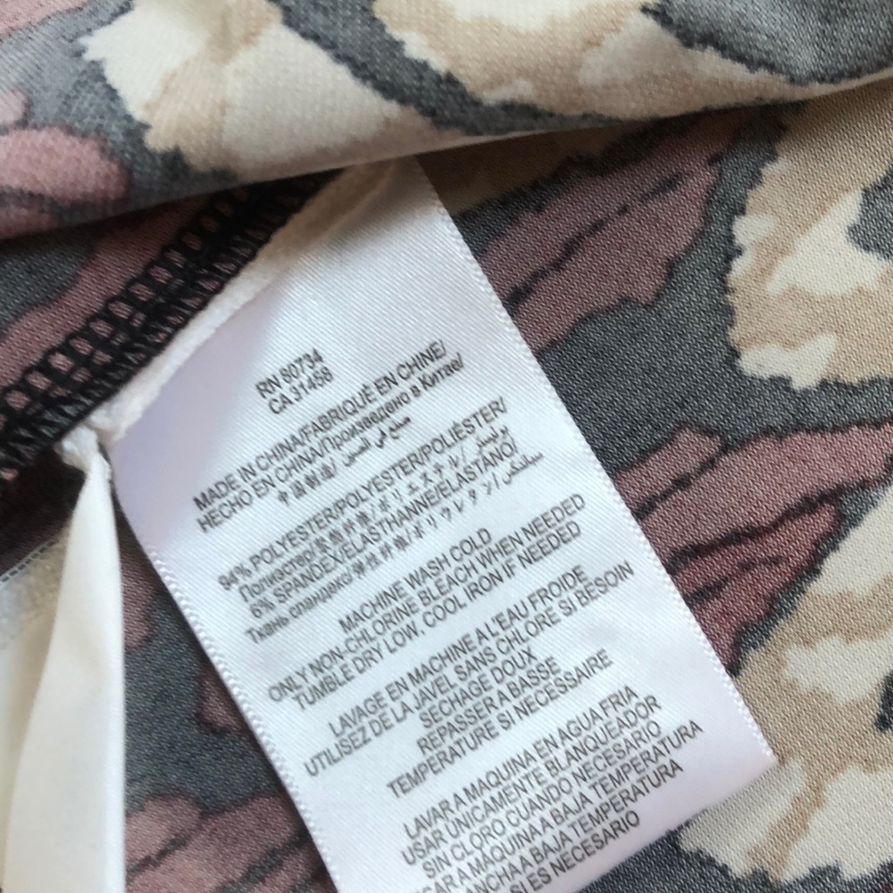 Bcbg Maxazria Adele Feather Printed Wrap Dress Xs - image 8